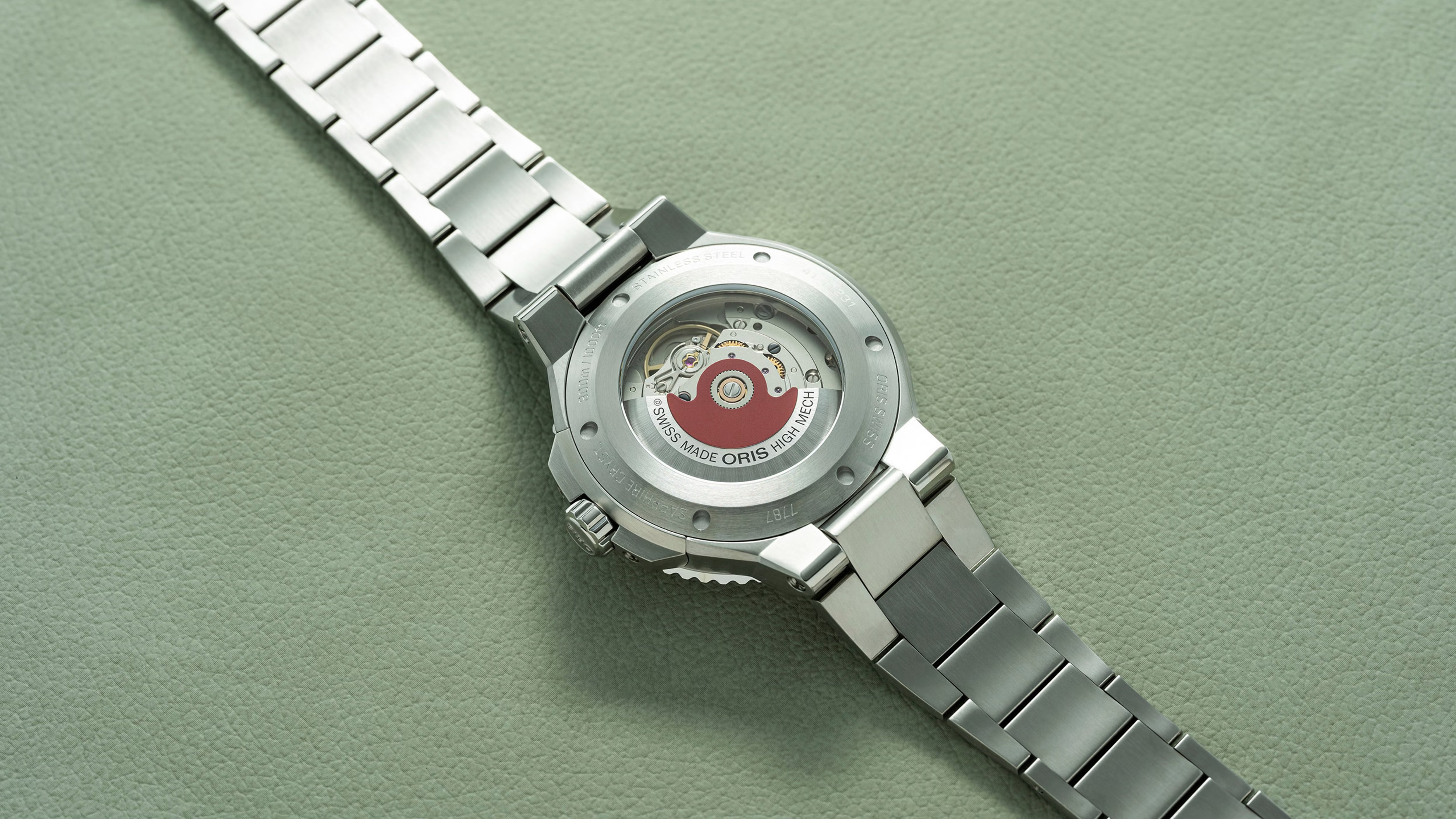 Oris Aquis Date 43.5mm Green Dial Watch