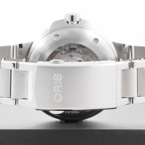 Pre-Owned Oris Aquis Green Dial Bracelet Date